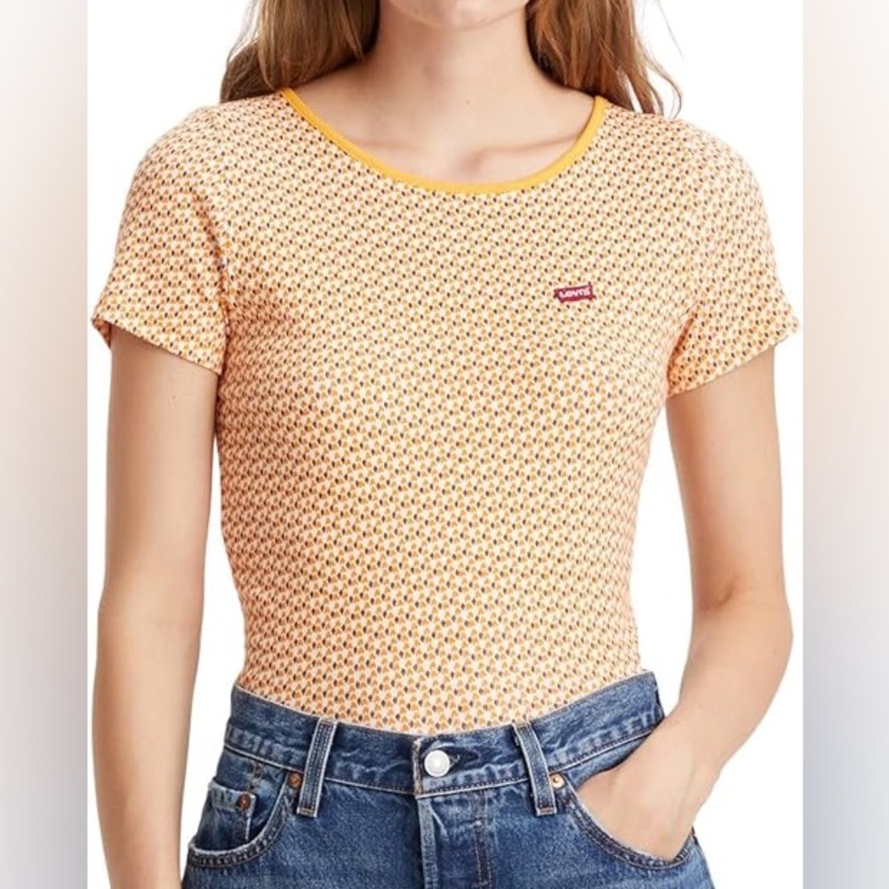 LEVIS Tee 🧡 - Picture 1 of 6